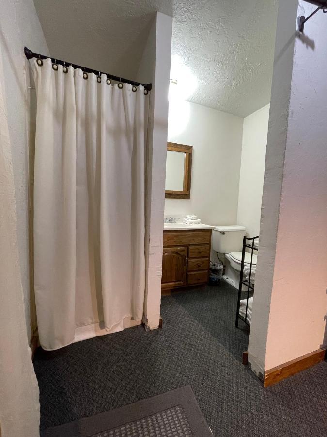 Adventures Vacation Rentals Lava Hot Springs Exterior photo